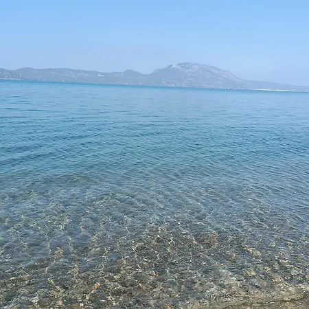 Pensjonat Christinas 1 Nerántza